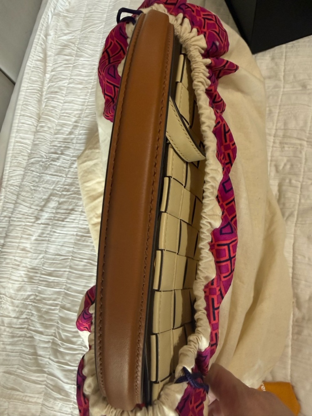 Tory Burch Buttermilk Woven Lee Radziwill double Bag - Picture 12 of 13